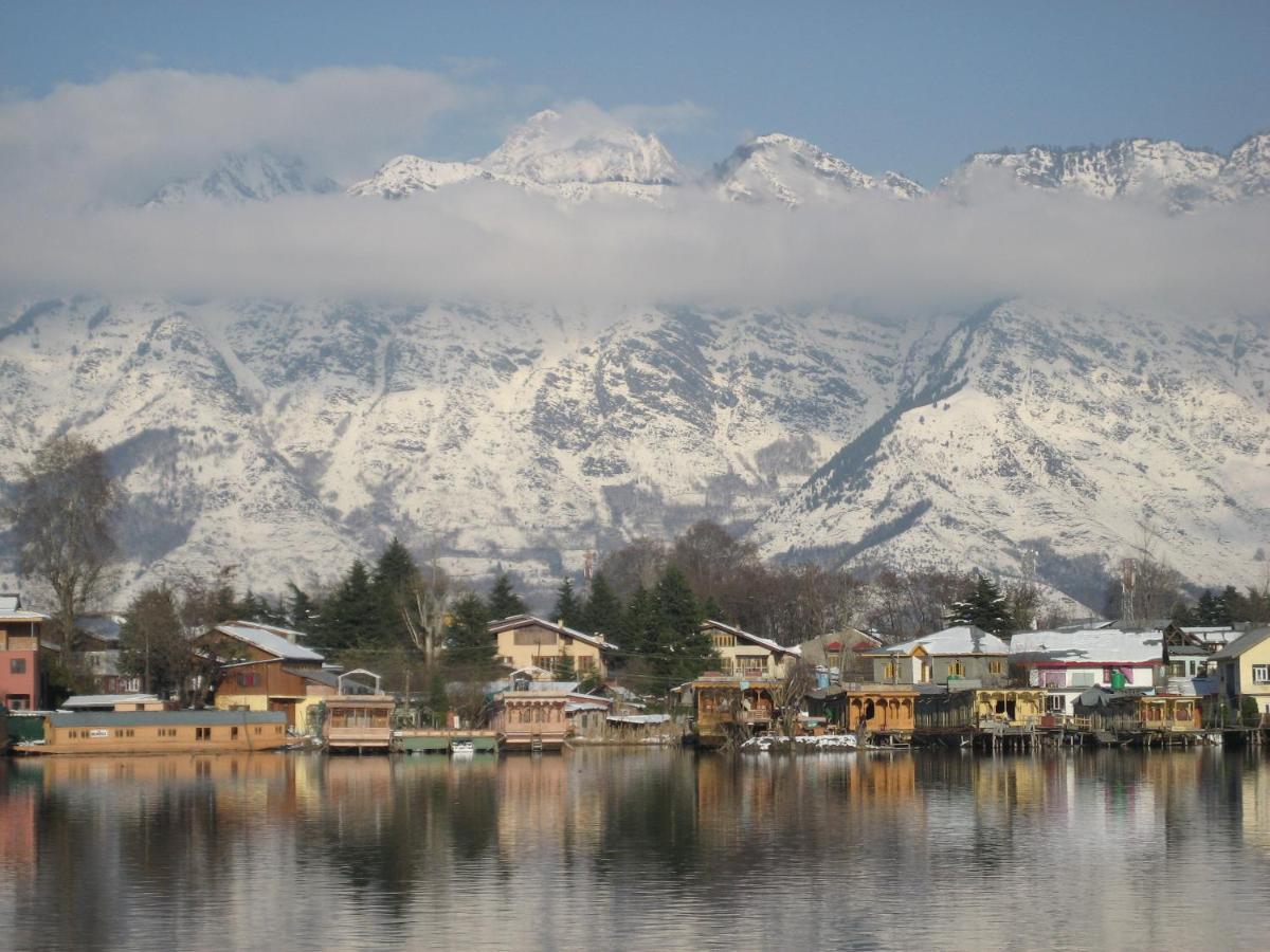 Wangnoo Heritage Houseboats Ξενοδοχείο Σριναγκάρ Εξωτερικό φωτογραφία